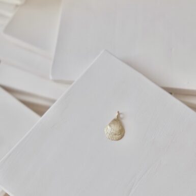 Medium Scallop Shell Charm